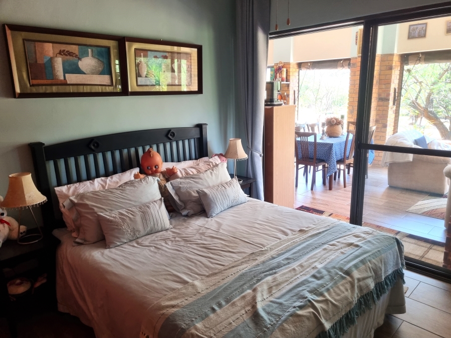 3 Bedroom Property for Sale in Buffelspoort Eco Estate North West